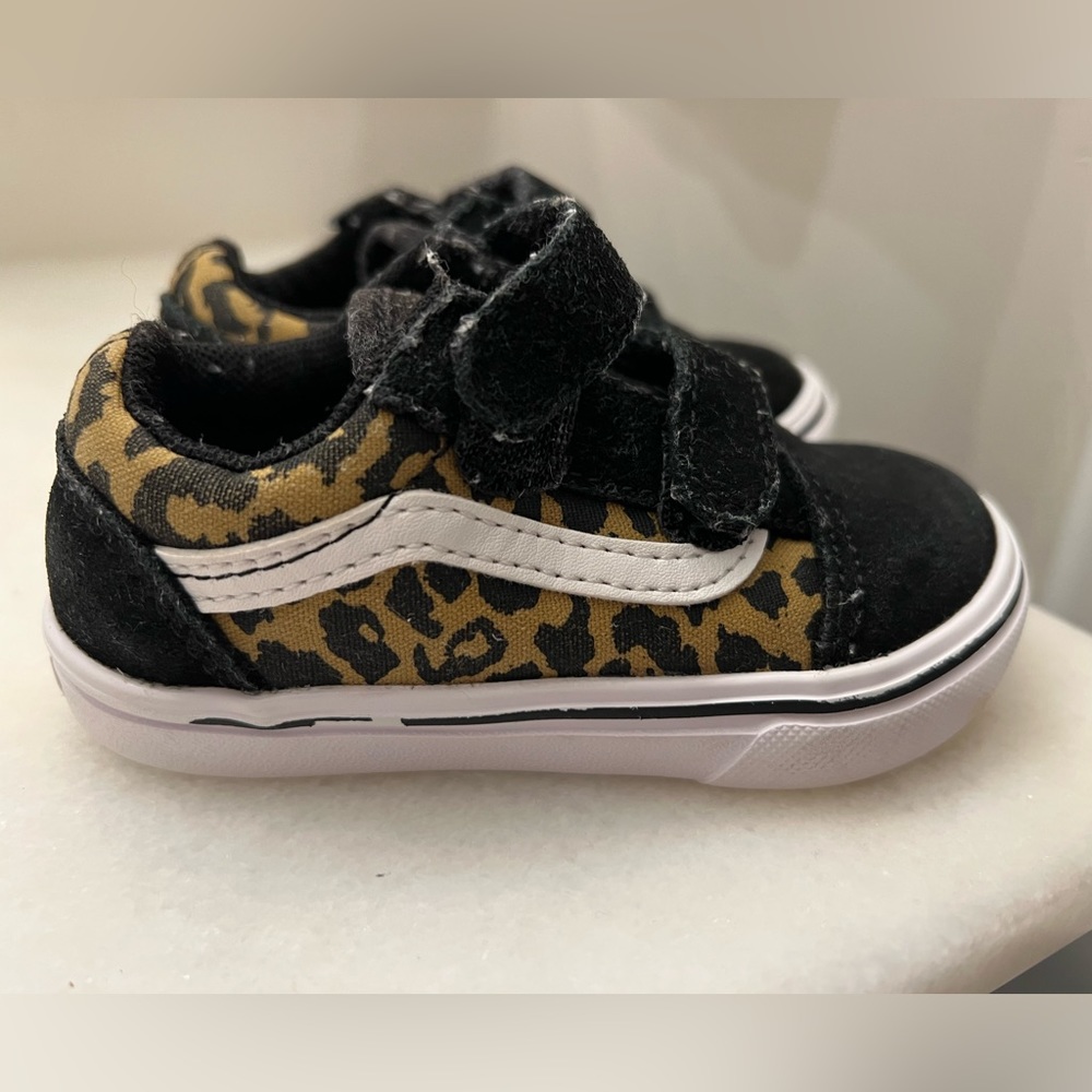 Leopard vans - Picture 5 of 5